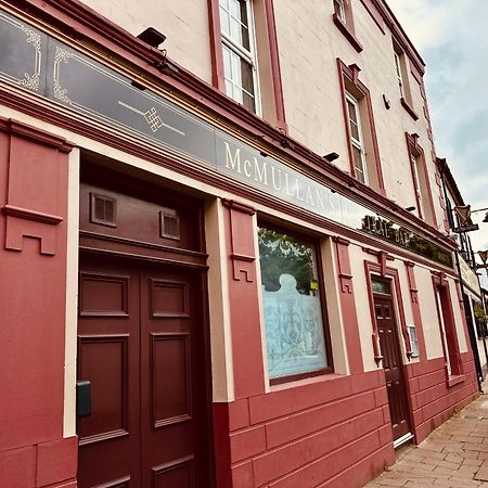 Central Bar Guesthouse クーシェンドール エクステリア 写真